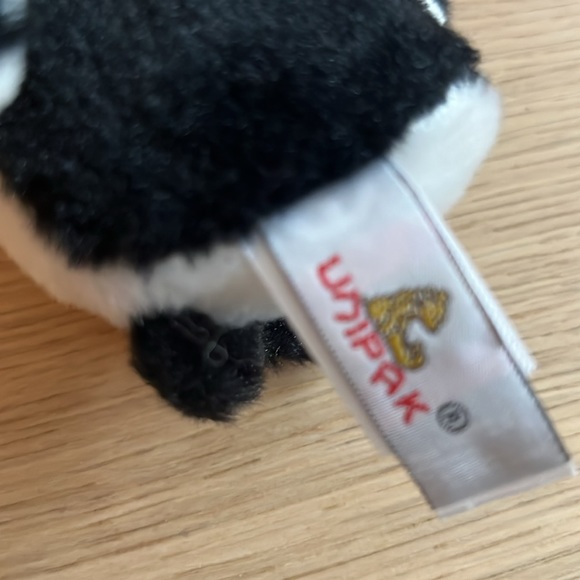 Unipak designs penguin soft plush keychain - Picture 5 of 8